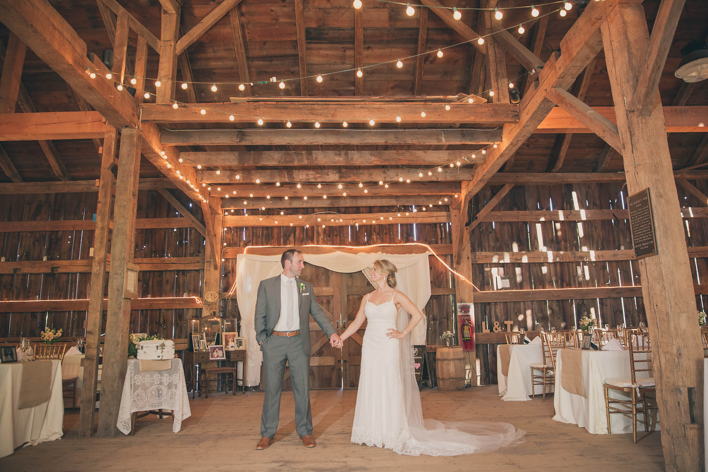 George Weir Barn Wedding | Lori & Tom | Ruby Star Photography & Cinema